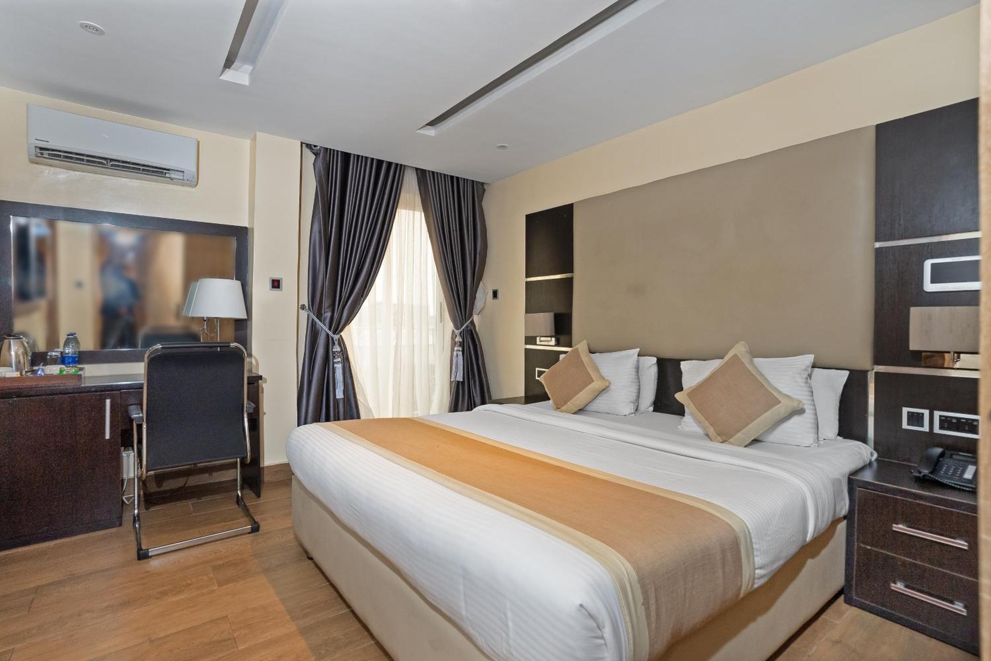 Watercress Hotels And Event Ikeja Luaran gambar