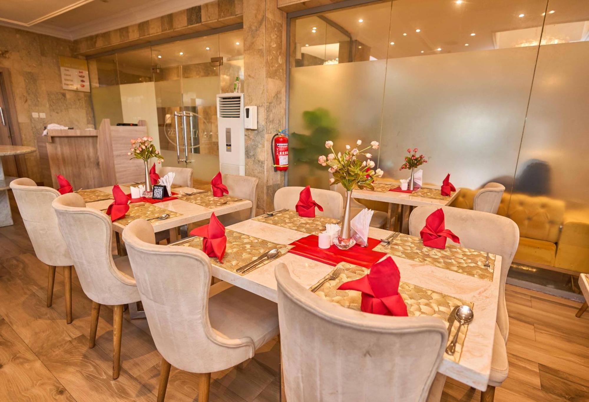 Watercress Hotels And Event Ikeja Luaran gambar
