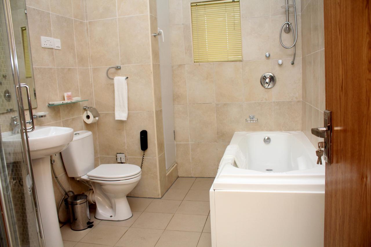 Watercress Hotels And Event Ikeja Luaran gambar